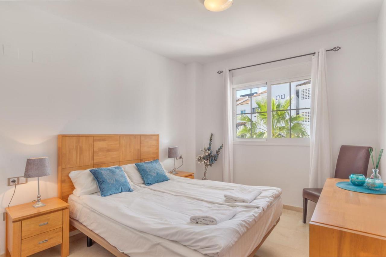La Duquesa Real Apartment San Luis de Sabinillas Eksteriør billede